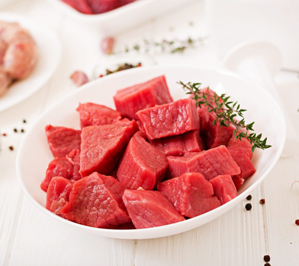 Beef Cut Up 1 Kg Fresh — Martking 3219